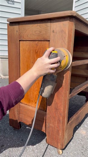 Sometimes all a piece needs is to be brought back to life… 🤎