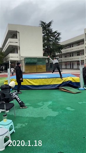 I tried to jump 1.6 meters with a springboard.