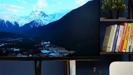 小米显示器屏安装简便，Type-C一线连电脑/手机，充电传输同步完成，办公学习更高效。