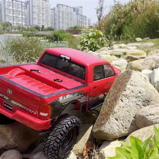 Enduro Sendero Takes on the Lakefront! #elementenduro #elementrc