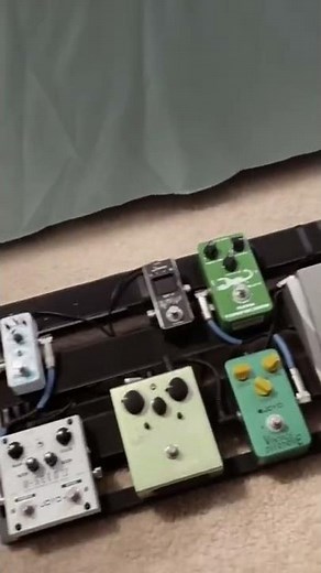 How I connect my guitar to Garage Band