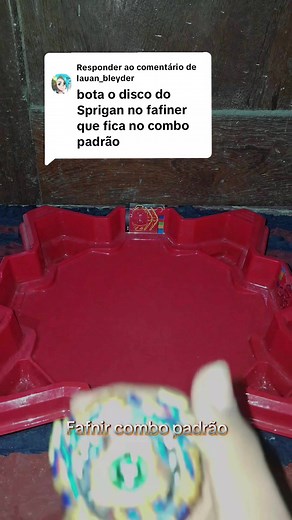 A responder a @lauan_bleyder disk fafnir... #fyviral #beytok #beybladeburst #beys #fyyyyy #fafnir #arena #burst #batalha