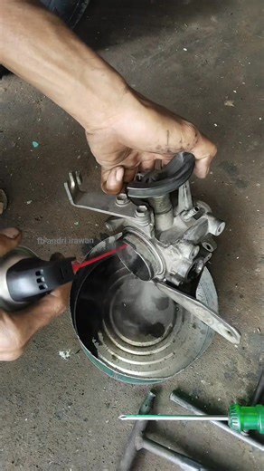 One of the causes of the K3-VE engine stuttering is to try cleaning the throttle body‼️ #reels #automotive #automobile #engineering | Andri Irawan