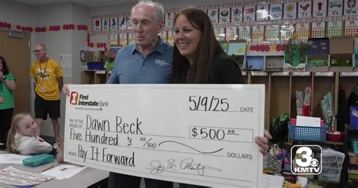 PAY IT FORWARD:  Fremont teacher receives $500 check