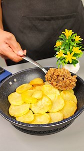 551K views · 5.3K reactions | Potato lasagna is much better than pasta lasagna! | Recipes Cook'n Eat | Facebook