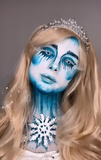 @mua_sophie_melville letting her inner ice queen shine! ❄ . . . #smiffys #smiffysuk #trending #viral #outfits #christmasoutfit #christmasvibes #festivevibes #festiveoutfit #festiveoutfits #feelingfestive #christmastree #christmasdecor #christmasdecorations #mua | Smiffys | Facebook
