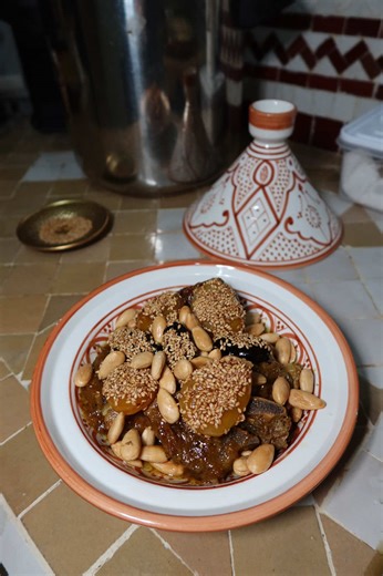 Tajines d'agneau aux pruneaux à Marrakech