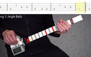 乐高吉他（甚至还演奏了三首歌）