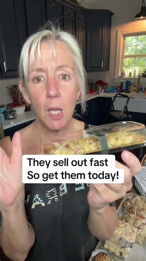 Mini pans are so great for all Bakers ! #BakersOfTikTok #CottageBakers #BakingFromScratch