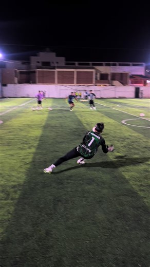 Grandes Atajadas de Porteros en el Fútbol