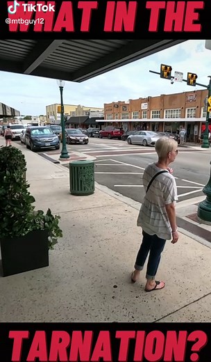 Bushman Freaks Out Older Ladies!! Hilarious Video