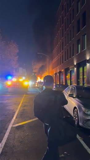 32K views · 2.5K reactions |  Random fire today — 26th St & 8th Ave, NYC. | Strolling The City | Facebook