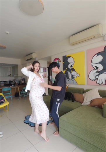 Megan Young: Dance and Pregnancy Moments