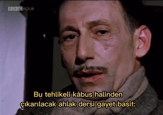 Kitaprafya on Instagram: "George Orwell 1984’ü Jura Adası’nda, verem ile boğuşurken, 1947-1948 yılları arasında yazmıştır. Kitap, yazarın geleceğe ilişkin bir kâbus senaryosudur. Bireyselliğin yok edildiği, zihnin kontrol altına alındığı, insanların makineleşmiş kitlelere dönüştürüldüğü totaliter bir dünya düzeni romanda inanılmaz bir hayal gücüyle, en ince ayrıntısına kadar kurgulanmıştır. Geçmişte ve günümüzde dünya sahnesinde tezgahlanan oyunlar düşünüldüğünde, ütopik olduğu kadar gerçekçi bi