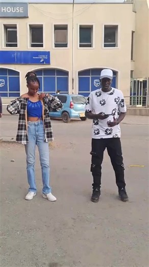 Behind the scenes 🤣be like 🫴 Dc @Kangethe😤💯 #naivashatiktokers #colloicon ##iconicdancerz #toptrending #fyp @☆ICONIC DANCERZ.01☆KE @VALIANT @rvssian @Kangethe😤💯