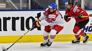 HIGHLIGHTS: Czech women get first win in relegation round vs. Switzerland, 4-2. #WomensWorlds | International Ice Hockey Federation (IIHF)