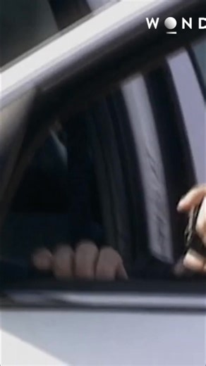 A bank robbery unfolds, and the police are on the scene. See the strategic decisions officers make in real-time and the challenges they face while trying to ensure everyone's safety. #BankRobbery #PoliceResponse #LawEnforcement #StrategicThinking #CrimeScene From: Critical Rescue Series 01 Episode 01 | The Wonder Channel