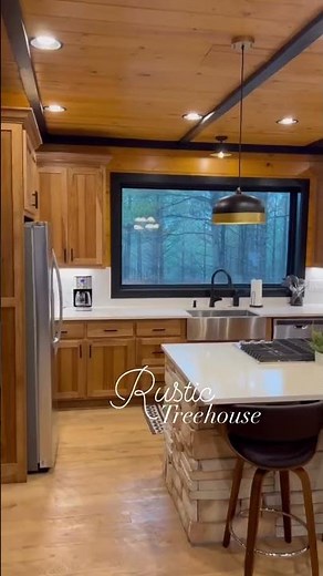 Broken Bow Cabin Tour | Rustic Treehouse | Luxury Cabin in the Woods