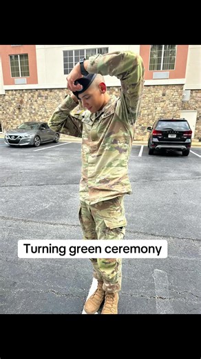 Celebrating Soldiers' Creed at Graduation Ceremony