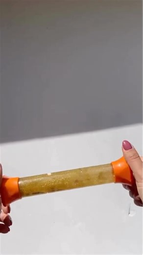 Looking for a mess-free, calming toy for all your summer travel plans? Sensory Fidget Tubes are a quiet way for kids to manage their emotions, focus their attention and practice quiet, calm engagement. With four unique movement patterns, these securely sealed, easy-to-grip bottles are the perfect companion to take with you on the go all summer long. https://bit.ly/h2msensoryfidgettubes 📸: @tiny.hands.ot | Hand2mind