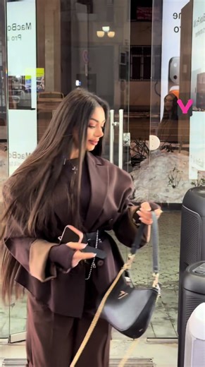 Ուրախ ենք հայտնել, որ @eleonorapetrosyan -ը միացել է մեր թիմին և այսուհետ ավելի հաճախ կլինի մեզ հետ՝ Yerevan Mobile-ում ♥️