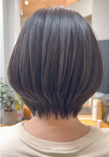 上品なショートカット｜ハサミで作るショートヘアの切り方