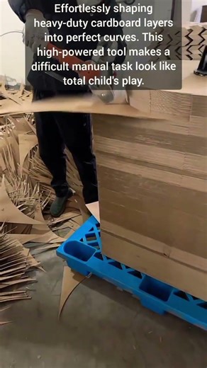 Powerful Automated Tool Trimming Large Stacks Of Cardboard Easily