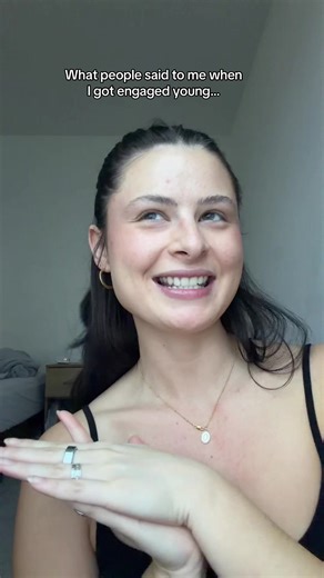 Like do the math sis. 👏 #marriedyoung #engagedyoung #youngmom