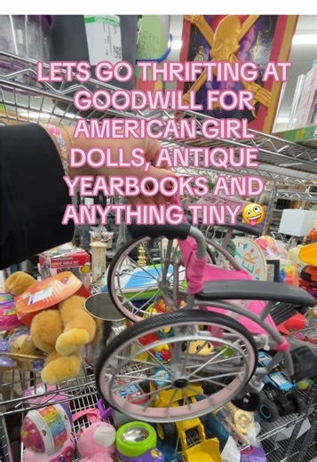 Finding American girl doll things while thrifting is so fun and exciting🤪 #shopwithme #thriftwithme #thrifting #americangirl #thriftfinds