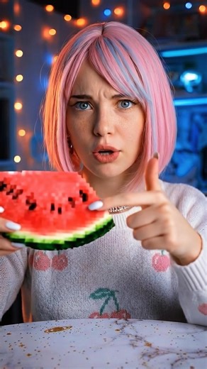 Would you eat this 8-BIT Retro WATERMELON? 👾 🍉