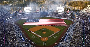 Dodgers treat fans to big win in 2022 home opener, celebrate 60th anniversary of Dodger Stadium