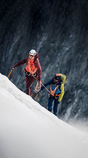 #ORTOVOX athlete @dlenamaria lets you in on her experience with the new PEAK backpack 🎒 ► Check out the video to see what Lena loves about our innovative, unique backpack system made out of wool🐑🏔 #peak #highalpine #touring #backpack #swisswool #innovation #mountaineering | ORTOVOX