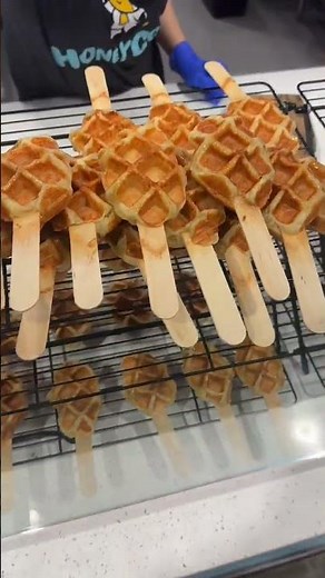 Alley 51: A new food hall is now open in Pineville #charlotte #pinevillenc #foodhall