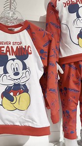 Pronti? Noi prontissimi. È arrivata la new collection di Prénatal, con tantissimi capi super stilosi tutti da provare. Vi aspettiamo nei nostri negozi: https://www.prenatal.com/store-finder/ | Prénatal