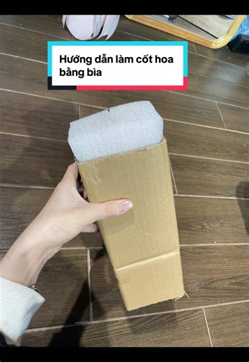 Cách làm cốt hoa bằng bìa cartoon đơn giản và hữu ích