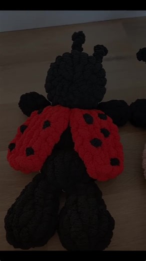 Lia Ladybug Video Tutorial + PDF Pattern | Finger Knit | Chunky Knit Snuggler | Stuffie | DIGITAL DOWNLOAD - Etsy