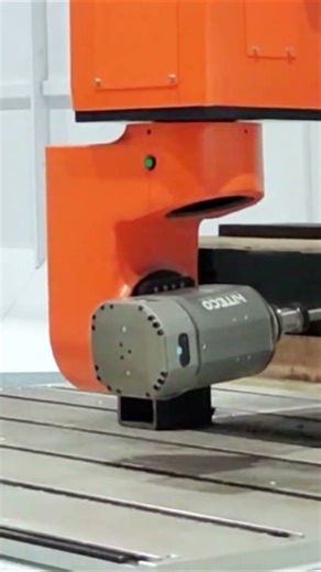 A 5-axis CNC machine for non-metallic materials. #cnc #machine #cncrouter #cncmill