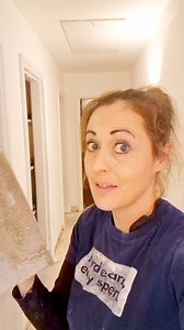 After my success with roll on skim skim (Roll Nova - ad/gift) on my open plan walkway, here's the full process on how I skimmed my hallway ceiling around my loft hatch. What do you think of the transformation?? You can find the full YouTube version in the comments below 👇 #skimming #skim #ceiling #ceilingskim #rollnova #dalapro #rollon #beginnerdiy #easydiy | The Carpenter's Daughter, Vikkie Lee