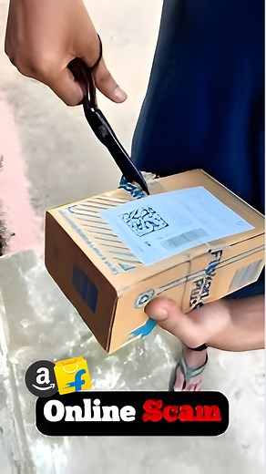Akshay Jadhav - Tech on Instagram: "Be Aware of Amazon/Flipkart Scams 😓 Read Caption : . . 1. Prime Shopping Edition At Just Over 1/Day 2. ⁠When purchasing any product from Amazon or Flipkart, don’t open it immediately after delivery. There are many fraud scams happening these days. Therefore, whenever a product is delivered, record an unboxing video with your phone’s camera to protect yourself from potential fraud. 3. ⁠When it comes to online shopping, historical price is an important factor t