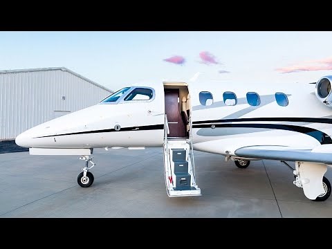 Embraer Phenom 100 and Phenom 300 Cabin Door Operation