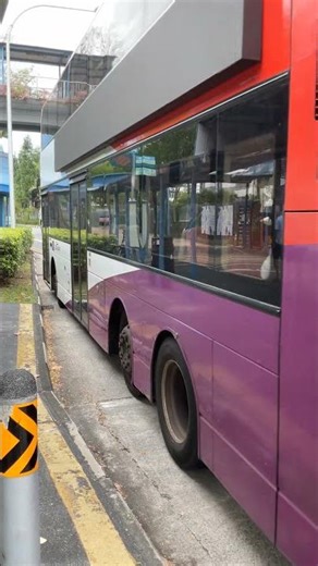 Advert Electronic Board! SBS Transit Volvo B9TL Wright Eclipse Gemini 2 Departing Bus Stop SBS3765H