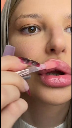 ASMR Lip Gloss apply & Kisses 💋 ##asmrlipgloss #asmrkisses
