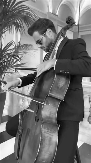 Hauser’s cello redefines 007 — bold, elegant, unforgettable.🎻▶️Watch more: 【 https://durl.ca/T2l8o 】 | Amazing Music