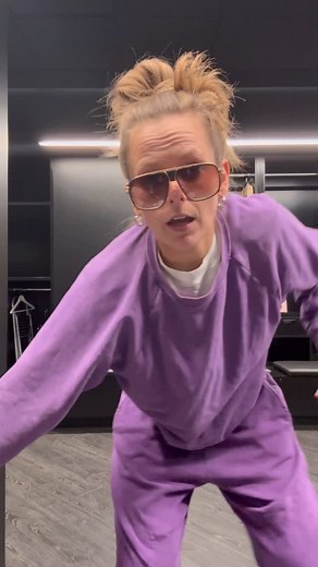 Jamie Erdahl on Instagram: "We’ve been doing @GMFB from Los Angeles for nearly 9 months and I have really gotten to a point where I feel comfortable forcing my sweatpants and sour candy culture upon the morning routine in the studio. Also - I’ve committed to Stagecoach and I am a little intimidated. 🤠 #sotd #sweatsuits #sweatpants (this set is from @gap 💜)"