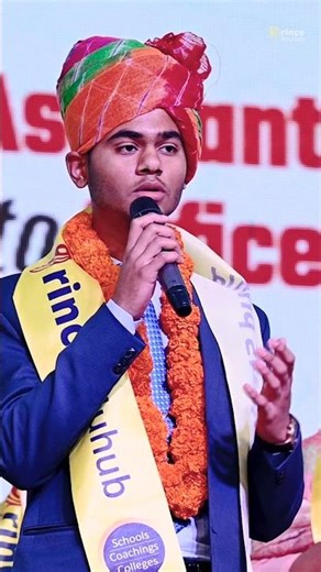 Thodi der ki khamoshi hai fir shor ayega..