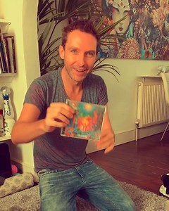 105K views · 877 reactions | What’s in the box?? 類朗 . . You can grab a Digitally copy here bit.ly/AvalonAlbumDownloadLink or physical on Psyshop and We’ll send you a 1 hour visual album mix video with it also, info about that below! Thx for the support  | Avalon | Facebook