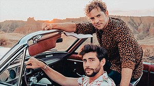 Νέo Music Video | Alvaro Soler & David Bisbal - A Contracorriente