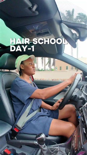 We’ve started our school oo 🥳 Can’t wait to pepper your eyes with my new skills 🤣 @Naa’s Hairline is my teacher 🧑‍🏫 #learning #hairinstallation #beautytok #julianaamoateng #fyp