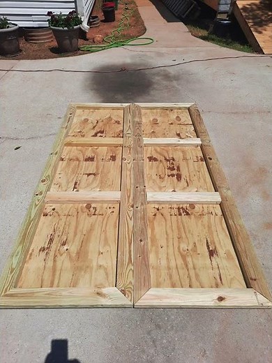 shed door build time-lapse