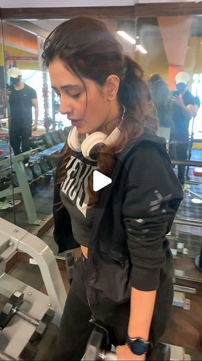 Swati Sharma on Instagram: "JANUARY Content number 2-Resolution number 2 Self care self care self care🫶 Fueling my fitness journey with Whey Protein Concentrate - by @topgunfitnessindia This is certified grass-fed goodness with a perfect PDCAAS score of 1! Elevate your gains Order it on Amazon, Flipkart, and Tataimg. Check out more at www.TopGunFitness.com #reels #reelsinstagram #reelitfeelit #reelkarofeelkaro #newyear #resolution #fitness #gym #gymmotivation #trending #trendingreels #lo